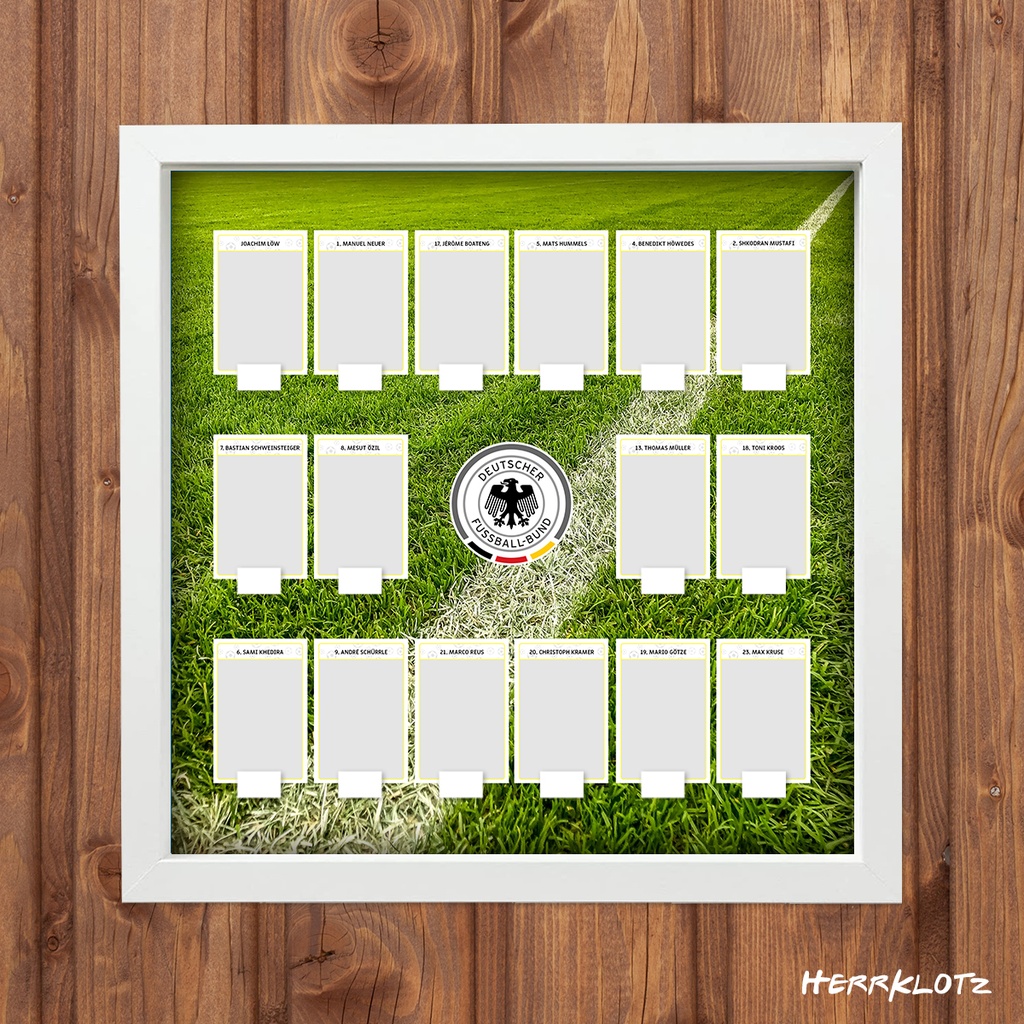 Displayrahmen für LEGO® Minifiguren Serie DFB - Die Mannschaft - Motiv Stickeralbum (Weiß)